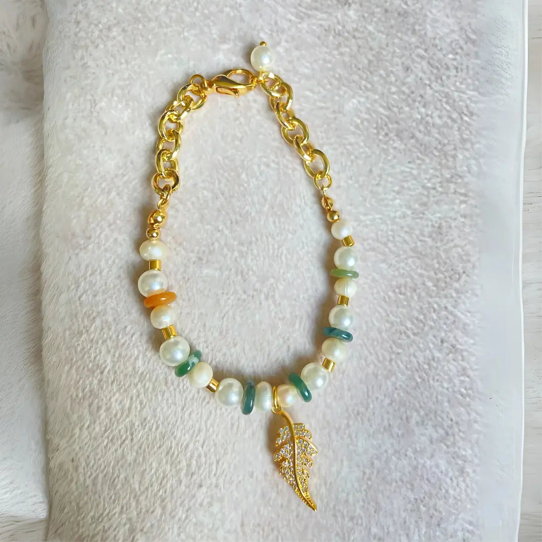 Pulsera Pluma Perlas (Rosada/Verde)