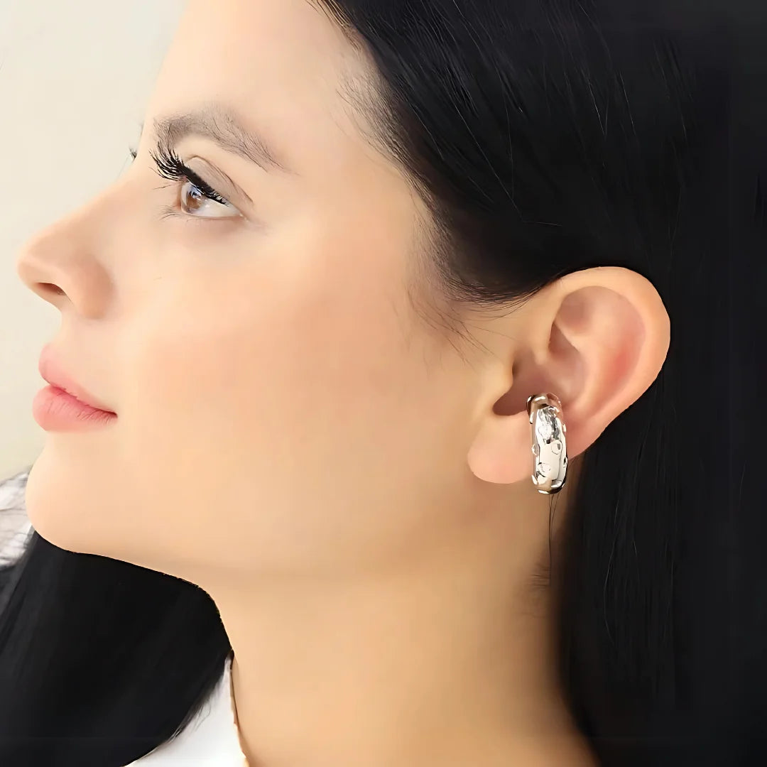Ear Cuff Corazón Tallado