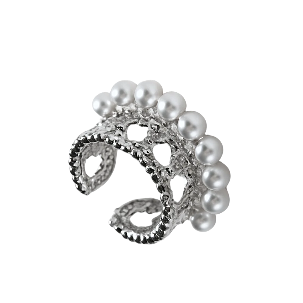 Ear cuff pequeño con cristales y perlas

